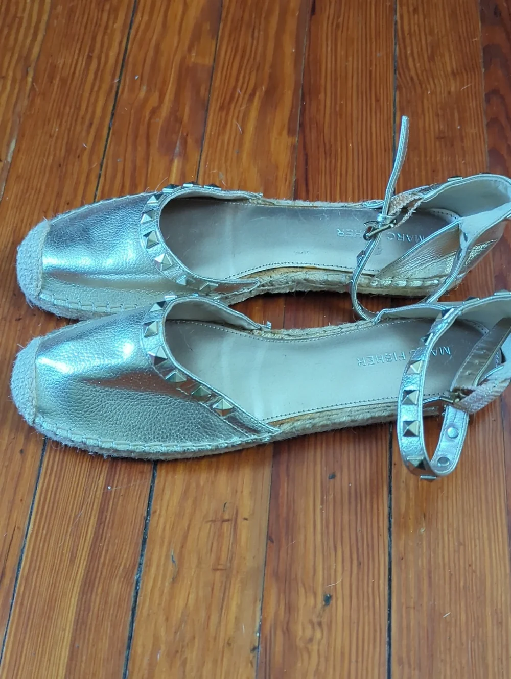 Women's Marc Fisher Gold Metallic Stud Espadrille Flats with Ankle Strap Sz 9